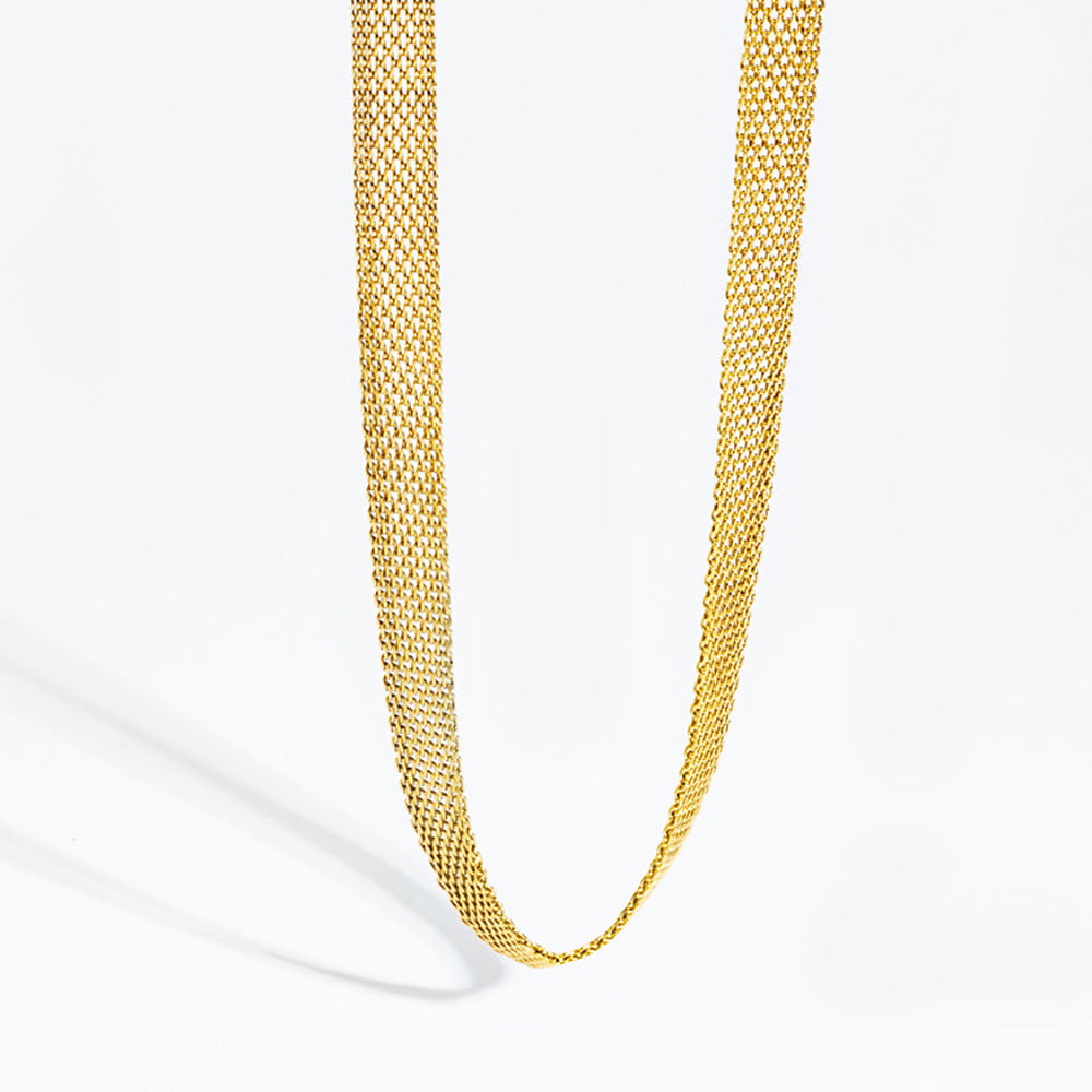 Damen eleganter Kettenarmband aus hochwertigem Edelstahl mit speziellen Akzenten Shop Nory