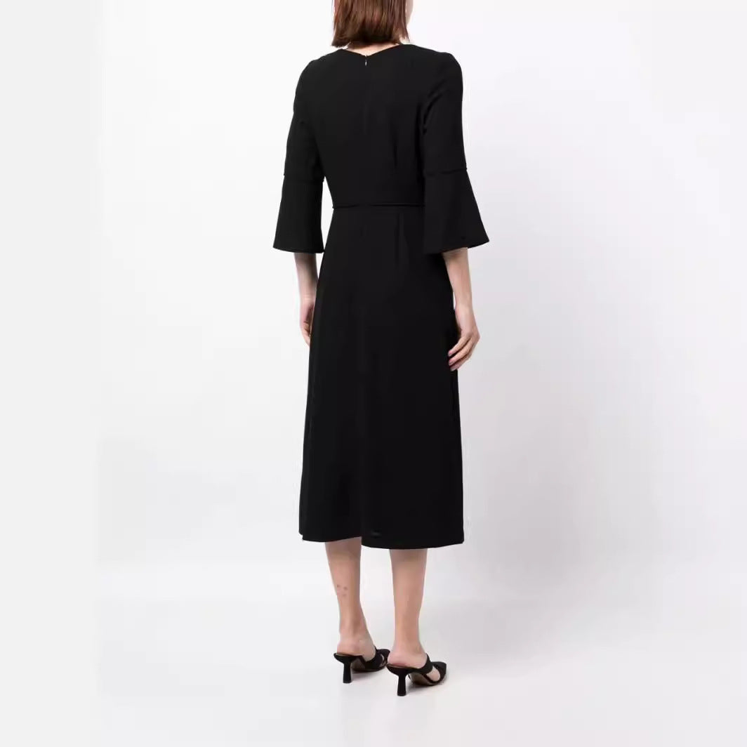 Damen Midikleid mit taillierter Silhouette und Trompetenärmeln Shop Nory