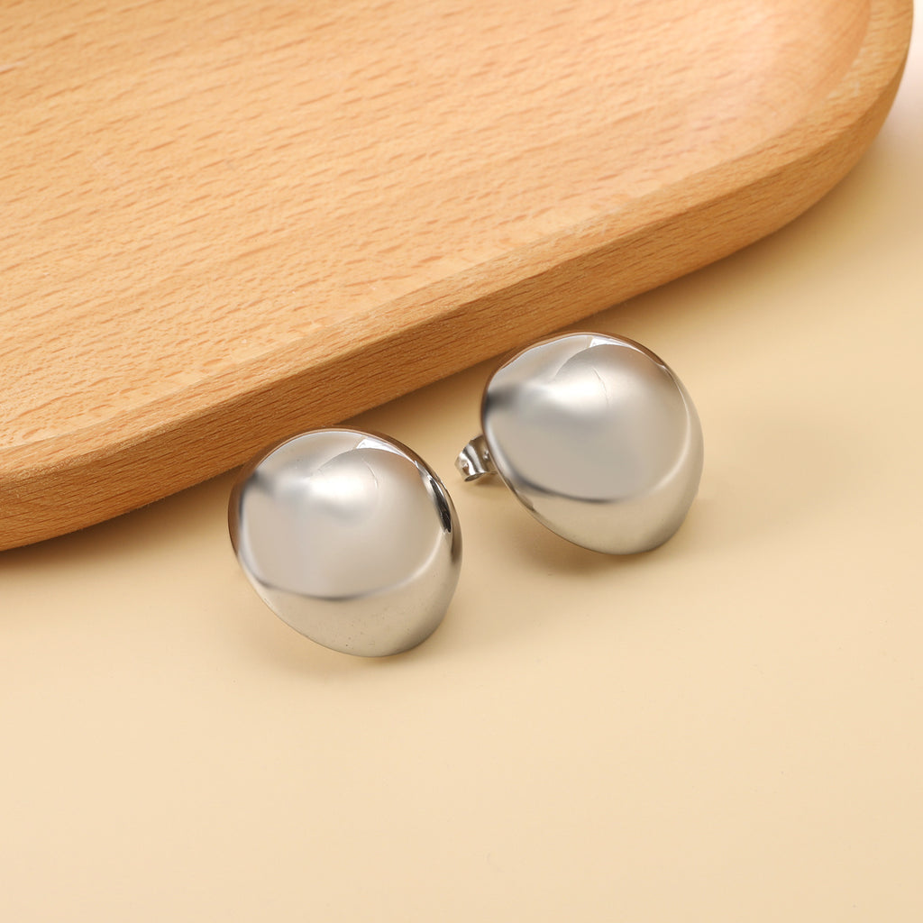 Damen Ohrstecker mit elegantem, geschwungenem Design und hochglänzender Oberfläche Shop Nory