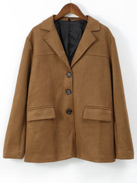 Braune kurze Jacke – max. Packgewicht 592 g