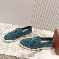 Pfauenblau