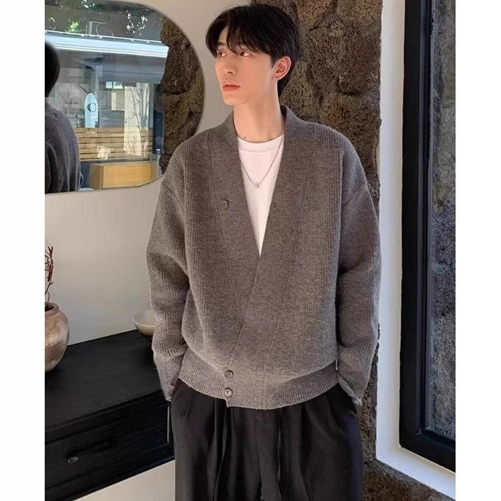 Herren Grobstrick-Cardigan im Oversize-Schnitt mit Schalkragen und asymmetrischer 3-Knopfleiste Shop Nory