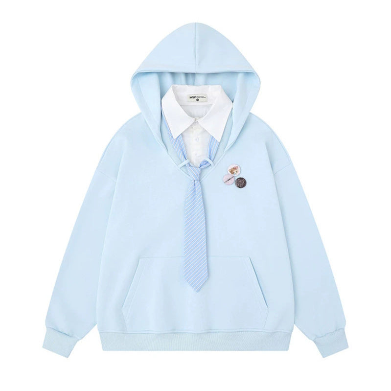 Damen Kapuzenpullover mit eingesetztem Hemdkragen und vorgebundener Krawatten-Applikation Shop Nory