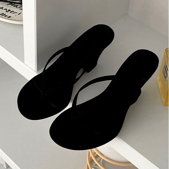 Damen Zehentrenner mit elegantem Design und komfortablem Fußbett