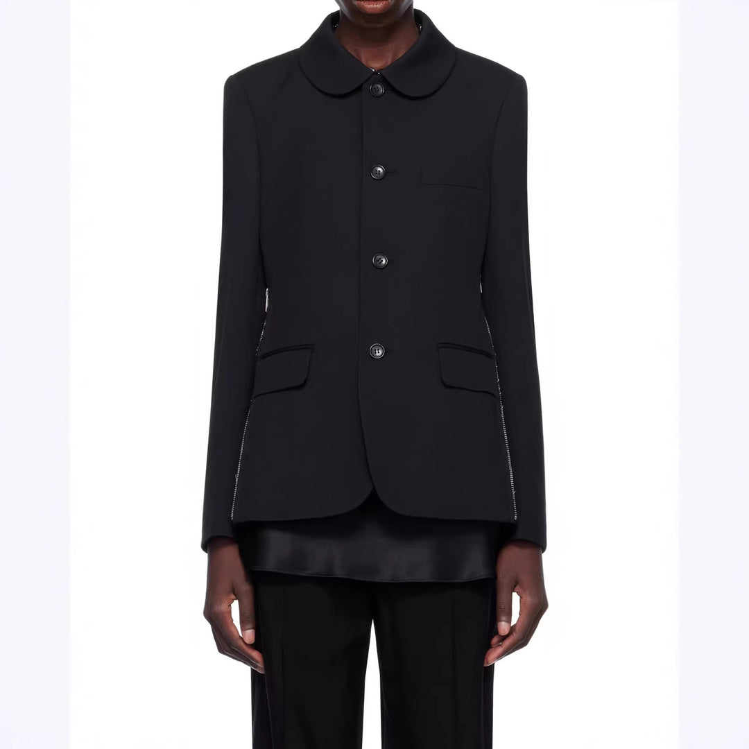 Damen Blazerjacke mit rundem Bubikragen, seitlichen Metallreißverschlüssen und Pattentaschen Shop Nory