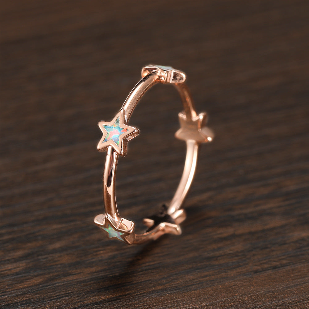 Damen Ring mit funkelnden Sternen aus hochwertigem Edelstahl Shop Nory