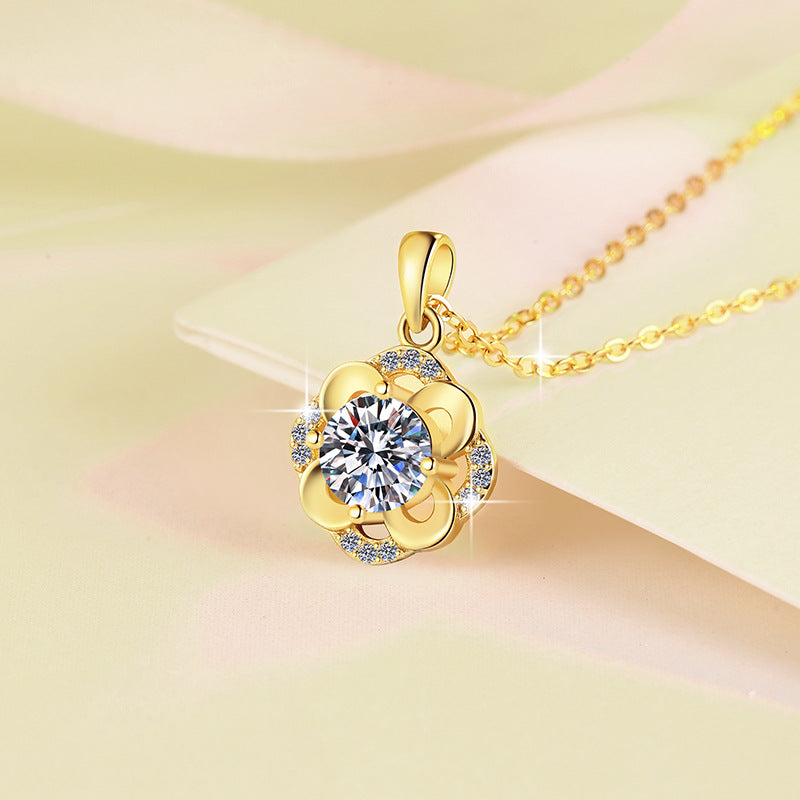Damen Halskette mit floralem Zirkonia-Anhänger Shop Nory