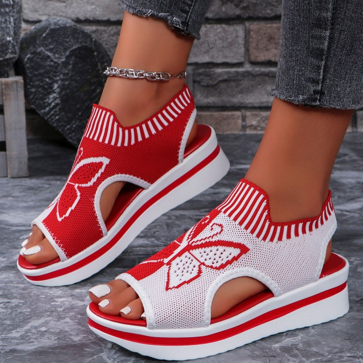 Damen Sportliche Plateau-Sandalen mit modischem Schmetterlingsdesign