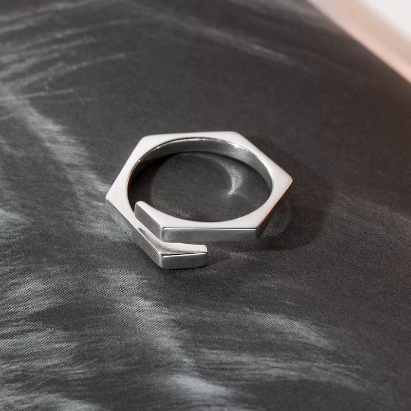 Damen minimalistischer Ring mit geschichtetem Design Shop Nory