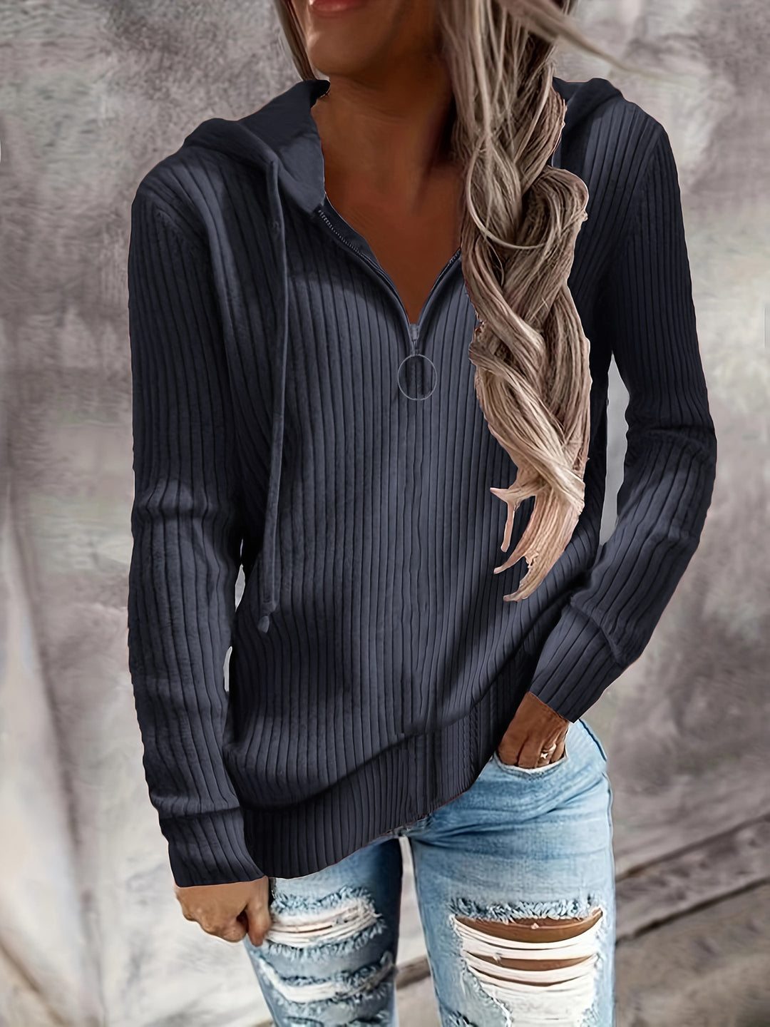 Damen Lässiger Rippstrick-Hoodie mit halbhohem Reißverschluss und Ringzipper Shop Nory