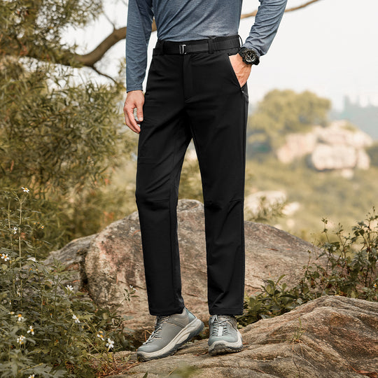 Herren Softshell-Trekkinghose mit Stretch, wasserabweisenden Reißverschlusstaschen und verstellbarem Bund Shop Nory