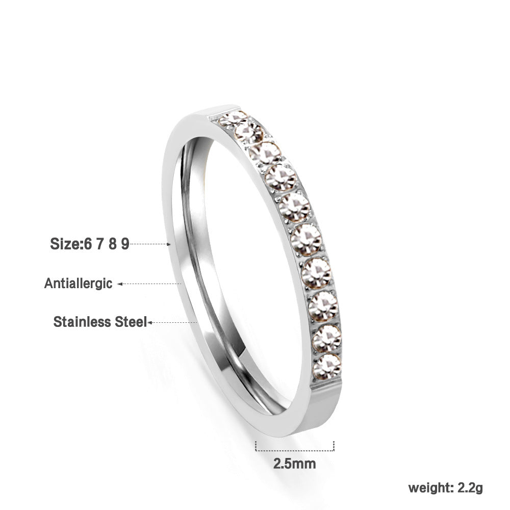 Damen Ring mit brillantem Zirkonia und eleganter Edelstahlfassung Shop Nory