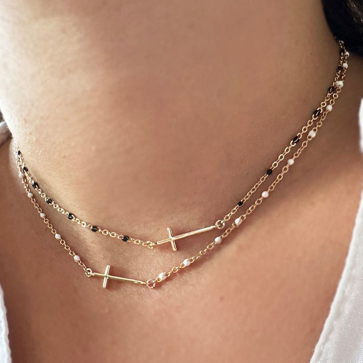 Damen Halskette mit doppeltem Kreuzanhänger und filigranem Design Shop Nory