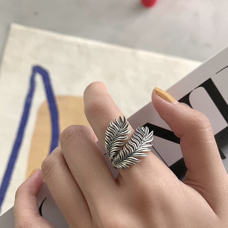Damenring im eleganten Blattdesign Shop Nory