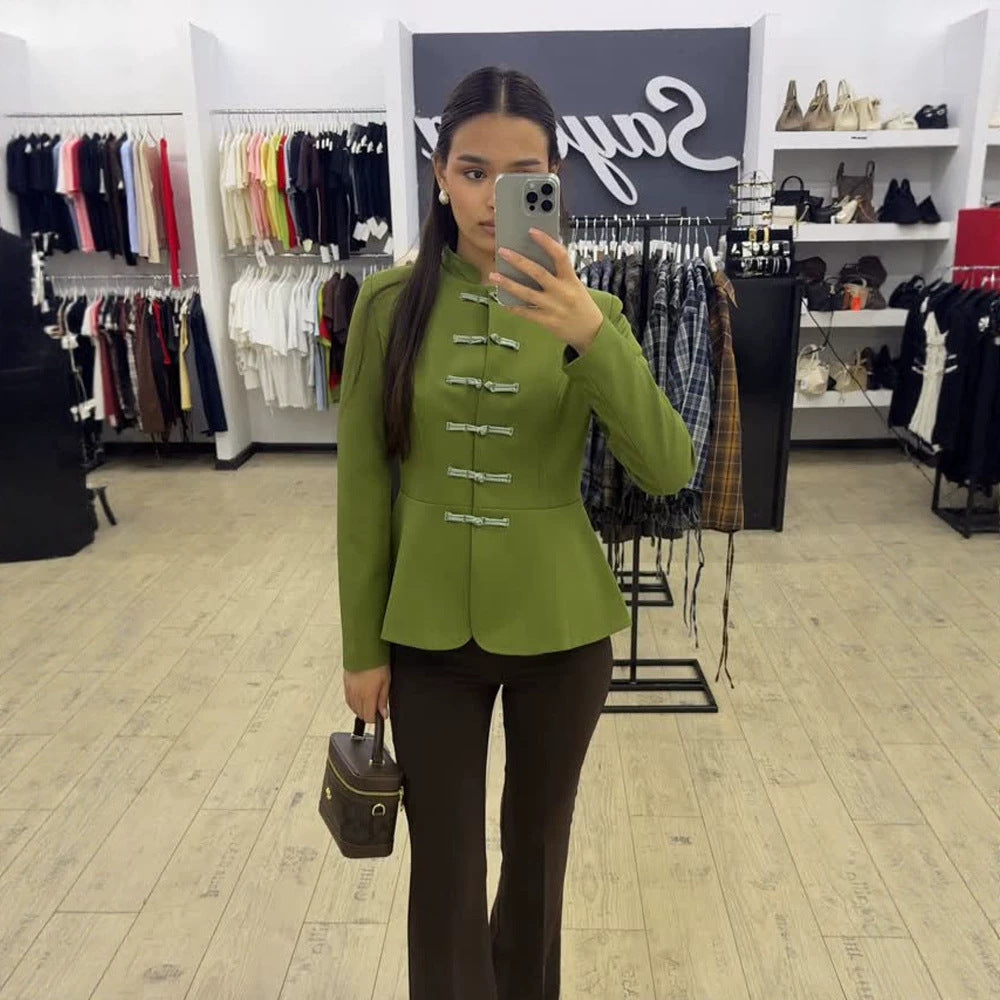 Damen Taillierte Militärinspirierte Jacke mit Stehkragen, Kordelverschlüssen und Schößchen Shop Nory