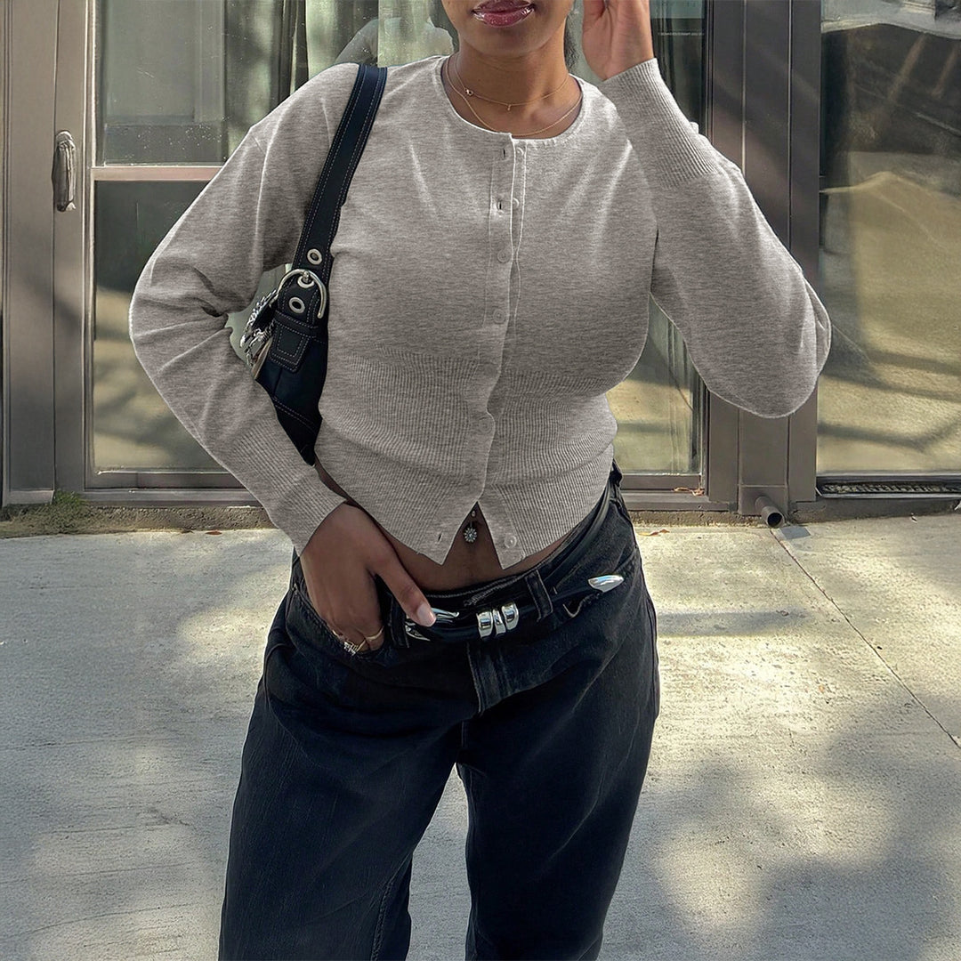 Damen nan figurbetonter Feinstrickpullover mit tailliertem Rippbund und langen Ärmeln Shop Nory