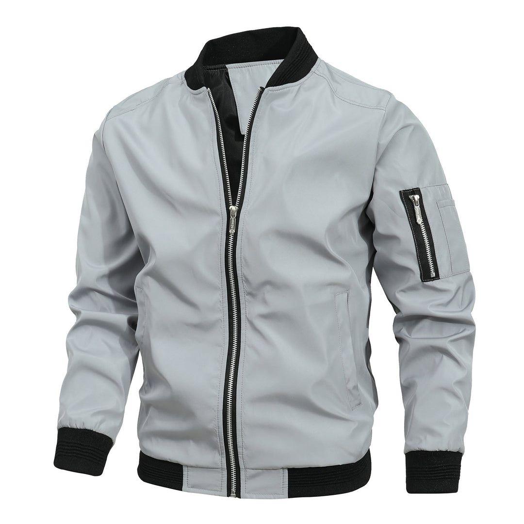 Leichte Bomberjacke mit Urbaner Kante