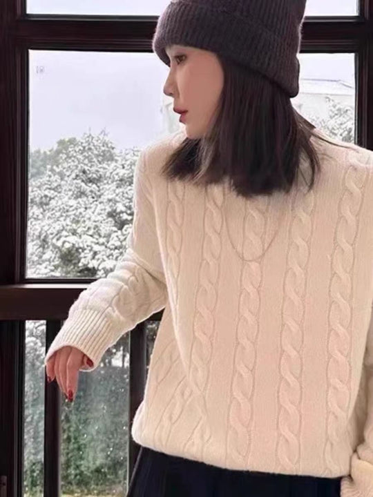 Damen Kastiger Kabelstrick‑Pullover mit Rundhals, extraweichem Wollmix und gerippten Bündchen Shop Nory