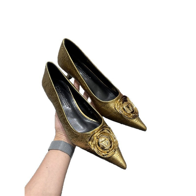 Damen Spitz zulaufende Pumps mit Metallic-Optik und Rosetten-Applikation Shop Nory