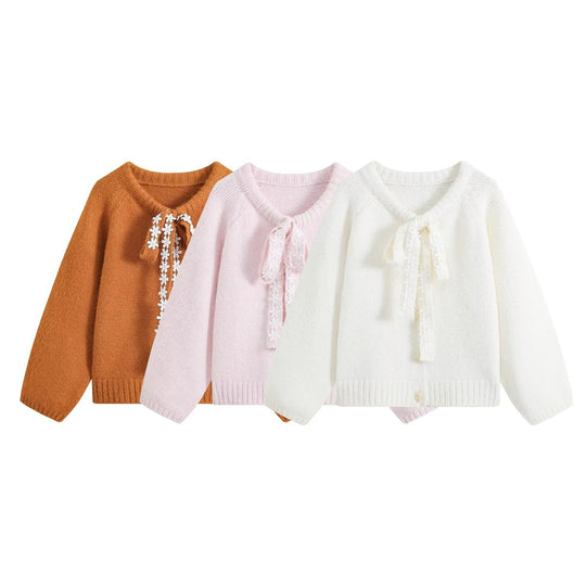 Damen Oversize Strickpullover mit dekorativem Blumen-Spitzenband Shop Nory
