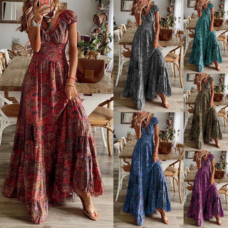 Damen Maxikleid mit romantischem Design und raffinierten Rüschendetails