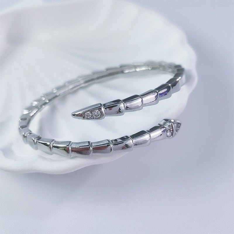 Damen Elegantes Schlangenarmband aus hochwertigem Silber Shop Nory