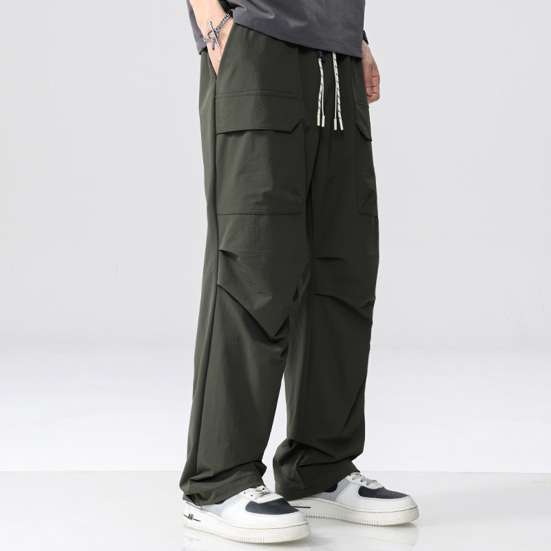Herren Oversize-Cargohose aus leichtem Funktionsstoff mit Kordelzugbund und Mehrfachtaschen Shop Nory