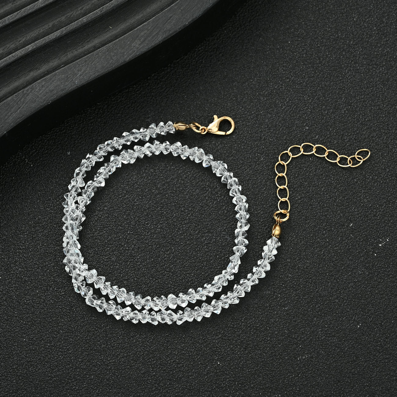 Damen Halskette aus filigranem Kristall mit eleganten Details Shop Nory