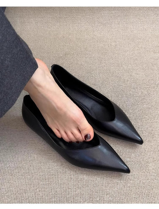 Damen spitze Ballerinas mit raffinierter Ausschnittform und komfortablem InnenlShopnoryen