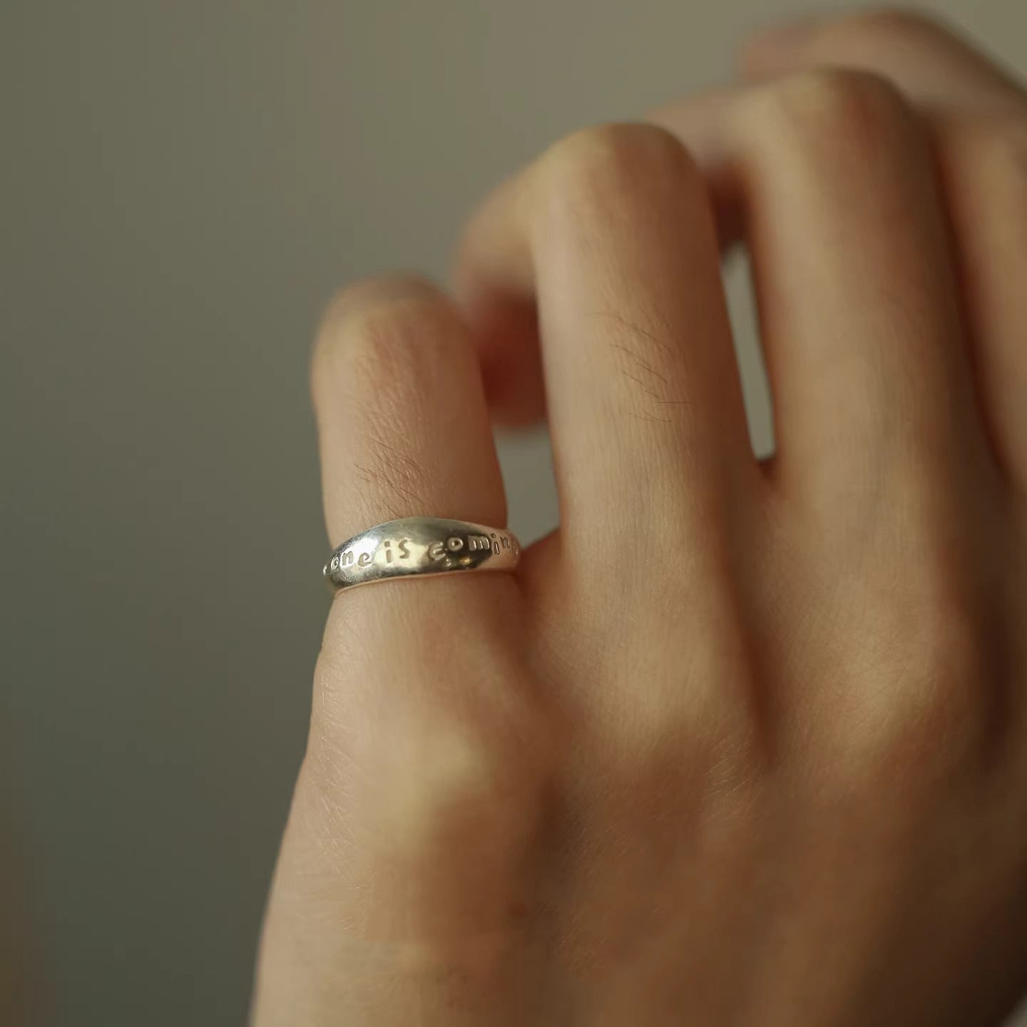 Damen Offener Silberring mit gravierter Botschaft Shop Nory