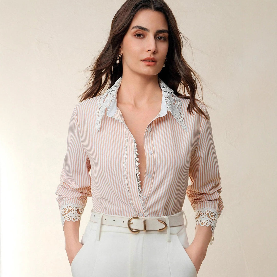 Damen Gestreifte Bluse mit Spitzenkragen und Spitzeneinsätzen Shop Nory