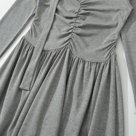 Damen Langes Jersey-Maxikleid mit Raffung, V-Ausschnitt und Bindeschal Shop Nory