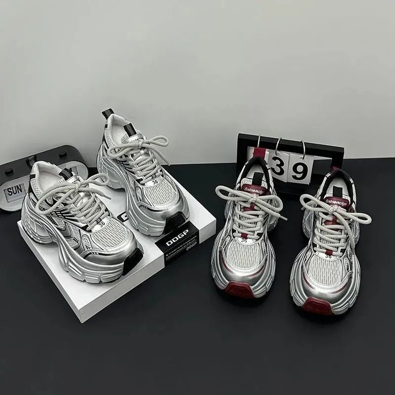 Damen Skulpturale Platform‑Sneaker mit extravaganter Wedgesohle Shop Nory