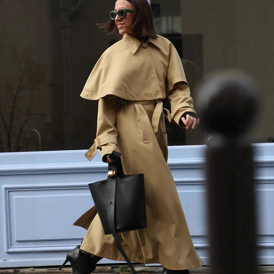 Damen Langer Trenchcoat mit Capelet, Taillengürtel und Raglanärmeln Shop Nory
