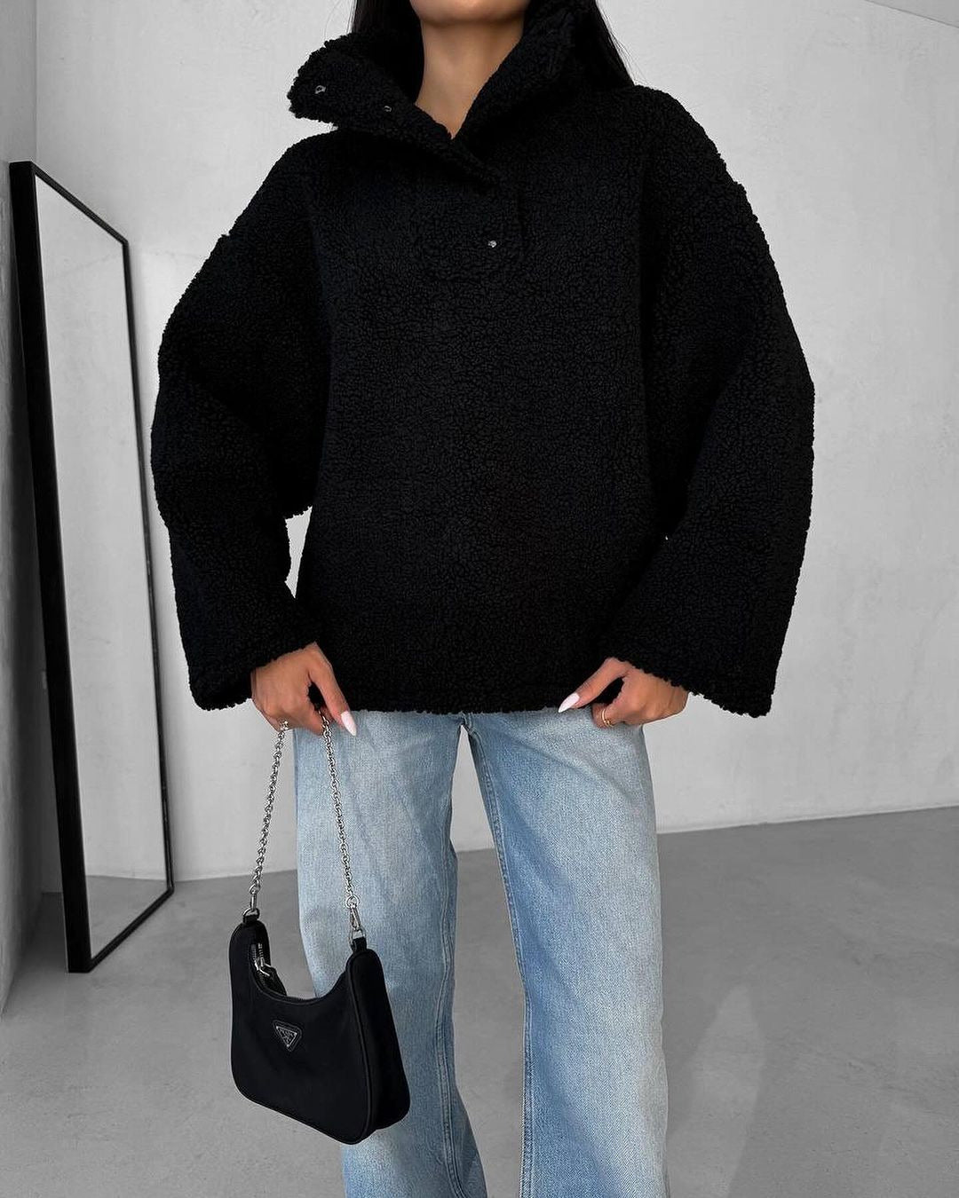 Damen Oversized Teddy-Pullover mit halber Druckknopfleiste und Stehkragen Shop Nory