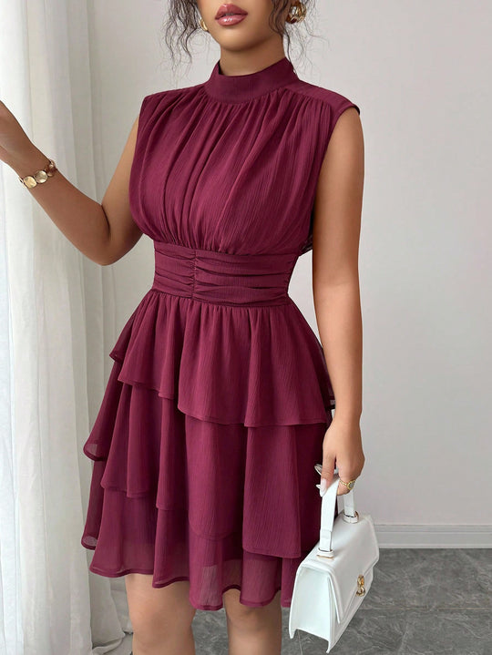 Damen Ärmelloses Chiffon-Stufenkleid mit Stehkragen und taillierter Raffung Shop Nory