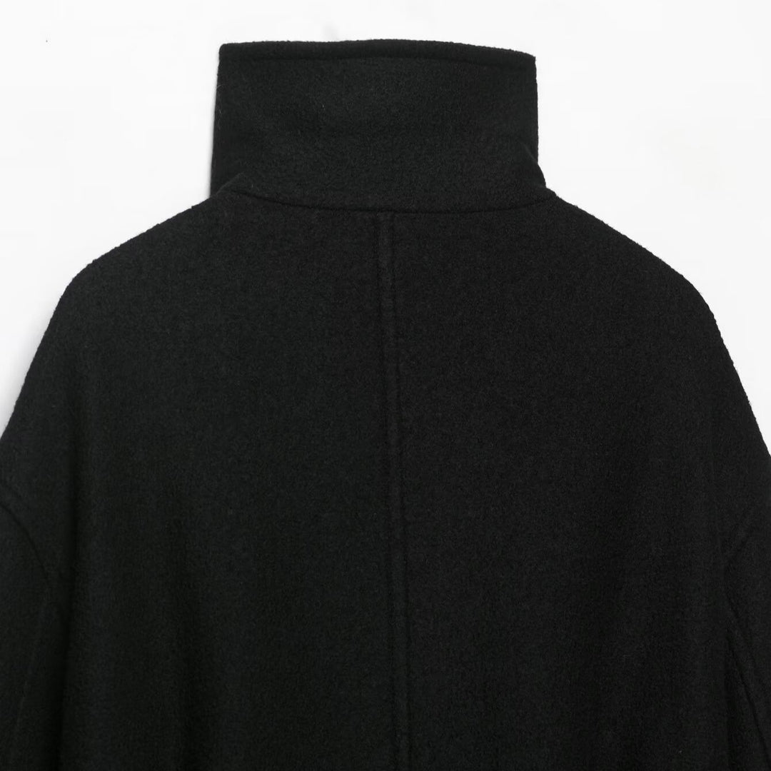 Damen Kurze Duffle-Capejacke mit Stehkragen, Knebelverschlüssen und Taillengürtel Shop Nory