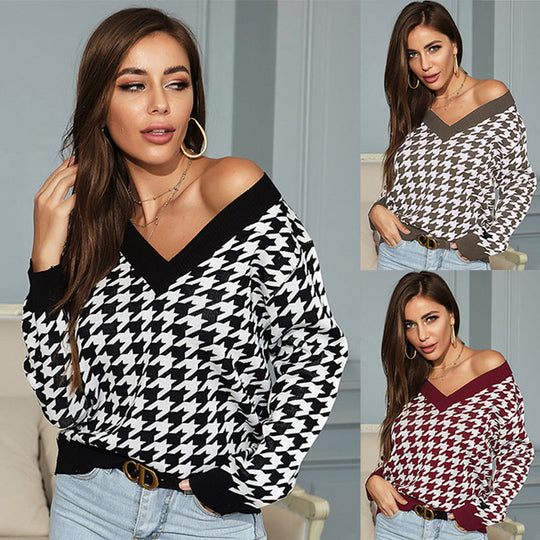 Damen Grobgestrickter Hahnentritt-Pullover mit weitem V‑Ausschnitt und off-shoulder Optik Shop Nory