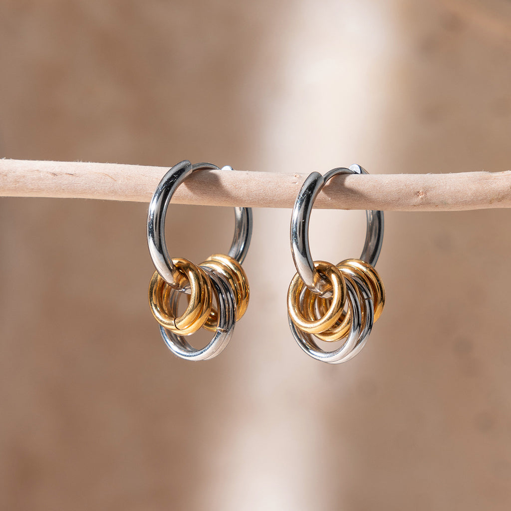 Damen Creolen mit modernem Spiral-Design aus hypoallergenem Edelstahl Shop Nory