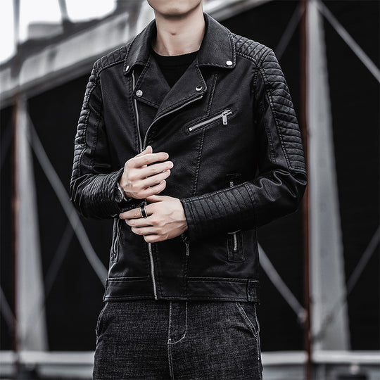 Herren Kunstleder-Bikerjacke mit gesteppter Ärmelpasse, asymmetrischem Reißverschluss und Metallzipper Shop Nory