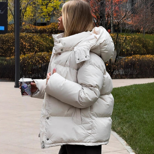 Damen Kurze winddichte Stepp‑Pufferjacke mit abnehmbarer Kapuze und hohem Stehkragen Shop Nory