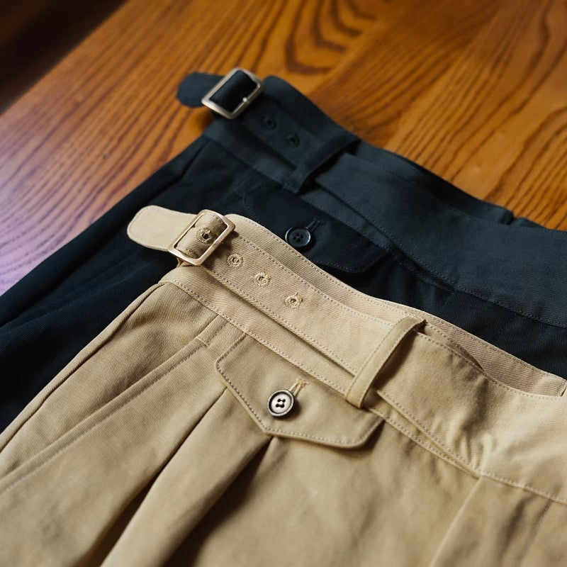 Herren Bundfaltenhose mit verstellbaren Seitenschnallen und Umschlag Shop Nory