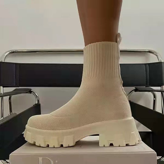 Damen Strick-Sock-Boots mit elastischem Schaft und kontrastierender Profilplateau-Sohle Shop Nory