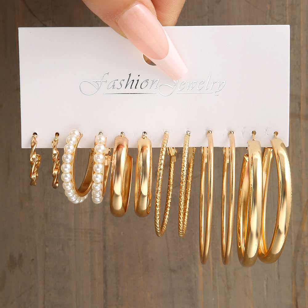 Damen Ohrringe-Set mit verschiedenen Texturen und eleganten Designs Shop Nory