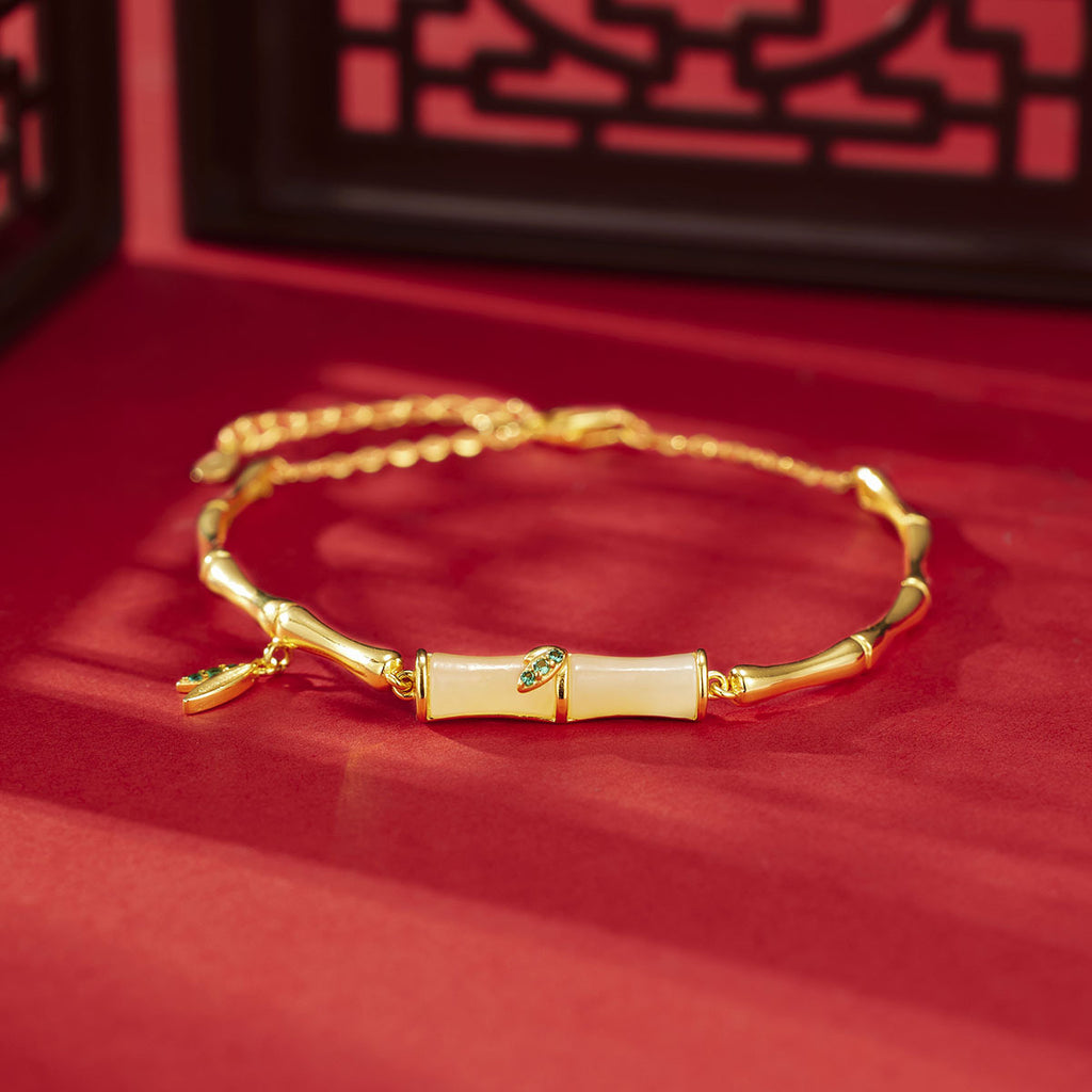 Damen Armband mit kunstvollem Bambusdesign und zarten Blattdetails Shop Nory