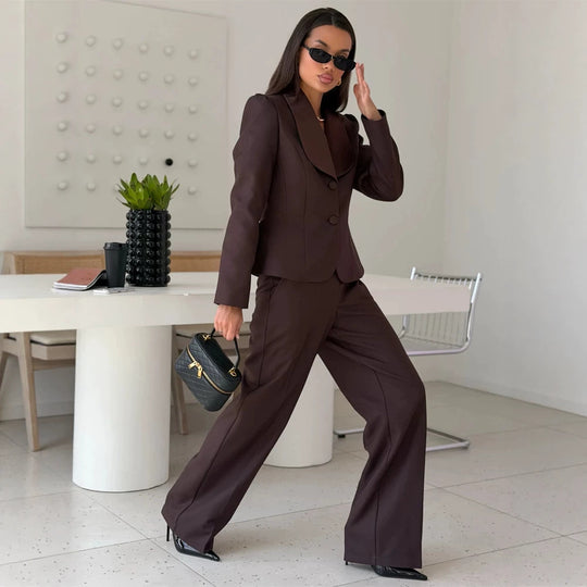 Damen Taillierter Blazer mit übergroßem Schalkragen und Hose mit hohem Bund und weitem Bein Shop Nory