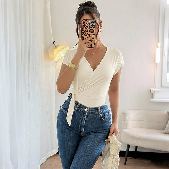 Damen Wickel-Body mit kurzem Arm, tailliertem Band und V-Ausschnitt Shop Nory