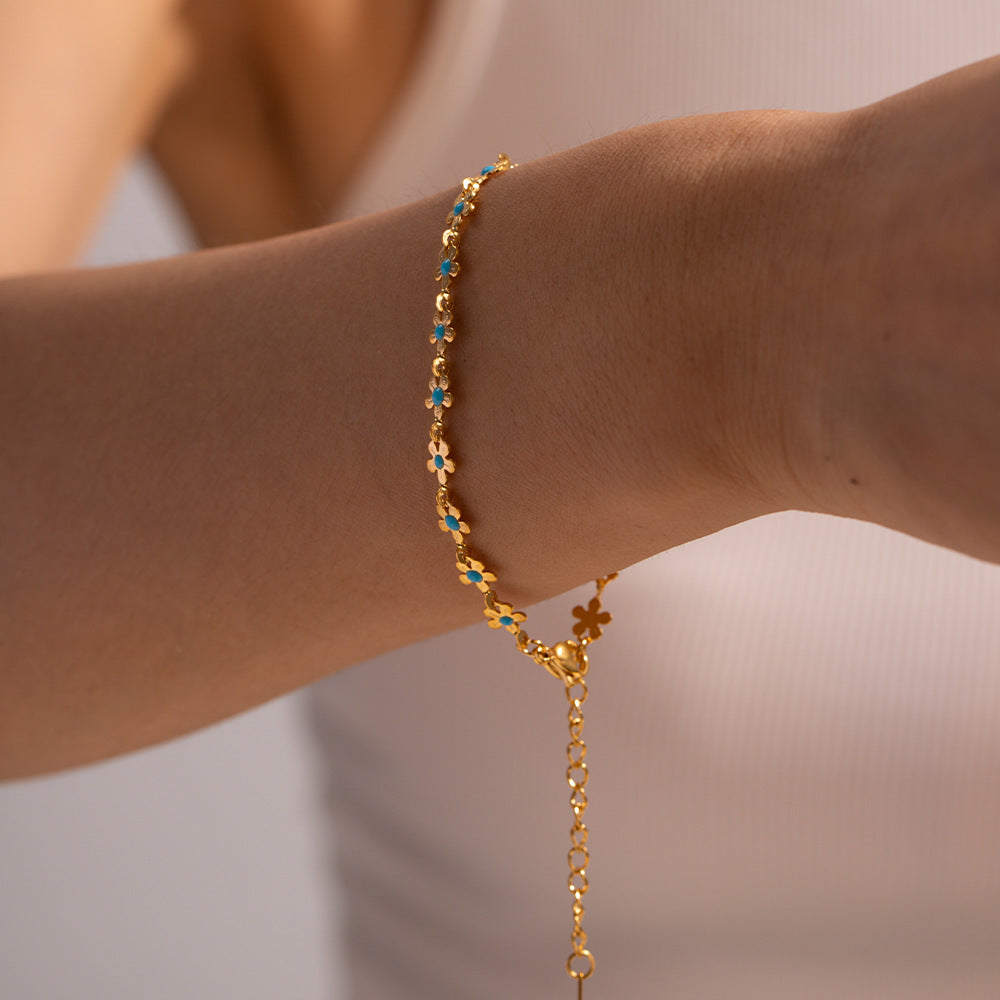 Damen Kette mit zarten Blumenelementen und hochwertiger Edelstahlverarbeitung Shop Nory