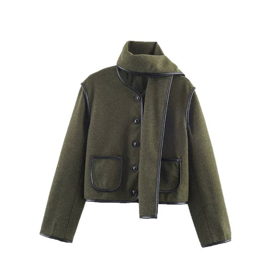 Damen Kurzjacke im Boxy-Cut aus Wollmix mit integriertem Schlitzschal und Lederpaspeln Shop Nory