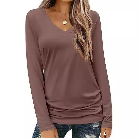 Damen Figurbetontes V‑Ausschnitt Langarmshirt aus Stretch‑Jersey mit leicht gerafftem Saum Shop Nory